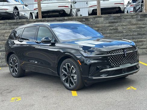 New 2026 Lincoln Nautilus Reserve AWD/4WD image 30