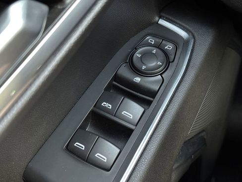 Used 2023 Chevrolet Silverado 1500 LT image 15