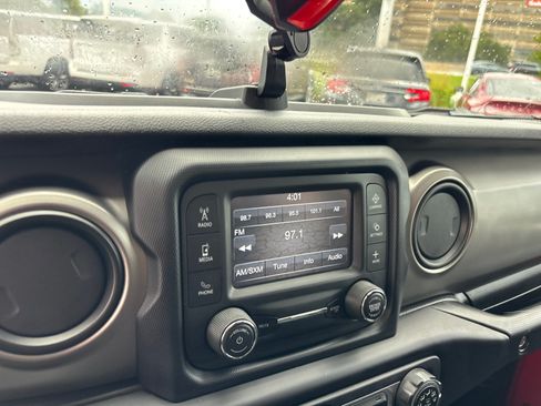 Used 2020 Jeep Wrangler Unlimited Sport AWD/4WD image 17
