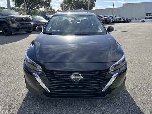 Used 2024 Nissan Sentra SV image 6