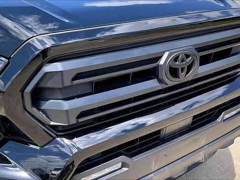 Used 2024 Toyota Tacoma SR5 RWD image 28