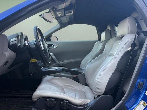 Used 2004 Nissan 350Z Touring image 18