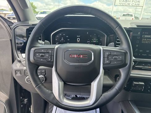 Used 2024 GMC Sierra 1500 SLT w/ SLT Premium Plus Package AWD/4WD image 23