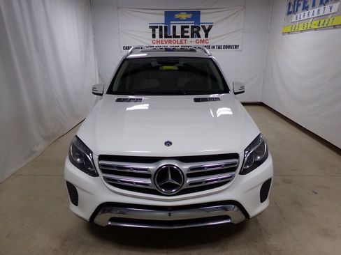 Used 2019 Mercedes-Benz GLS 450 4MATIC image 2