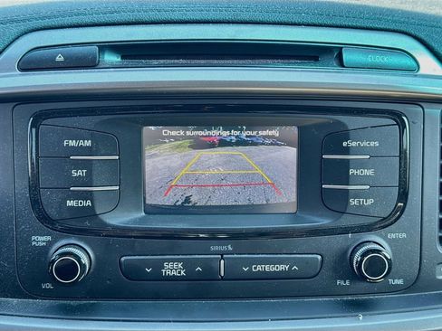 Used 2016 Kia Sorento AWD w/ LX Convenience Package image 13