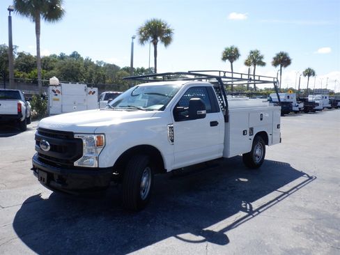 Used 2022 Ford F250 XL w/ Power Equipment Group RWD image 16