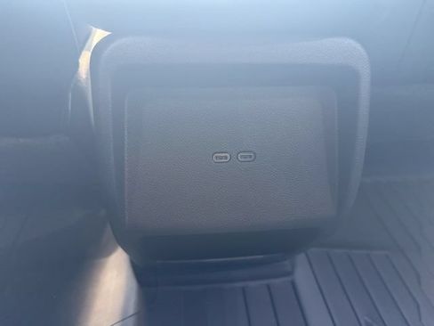 New 2026 Chevrolet Equinox EV RS FWD image 17