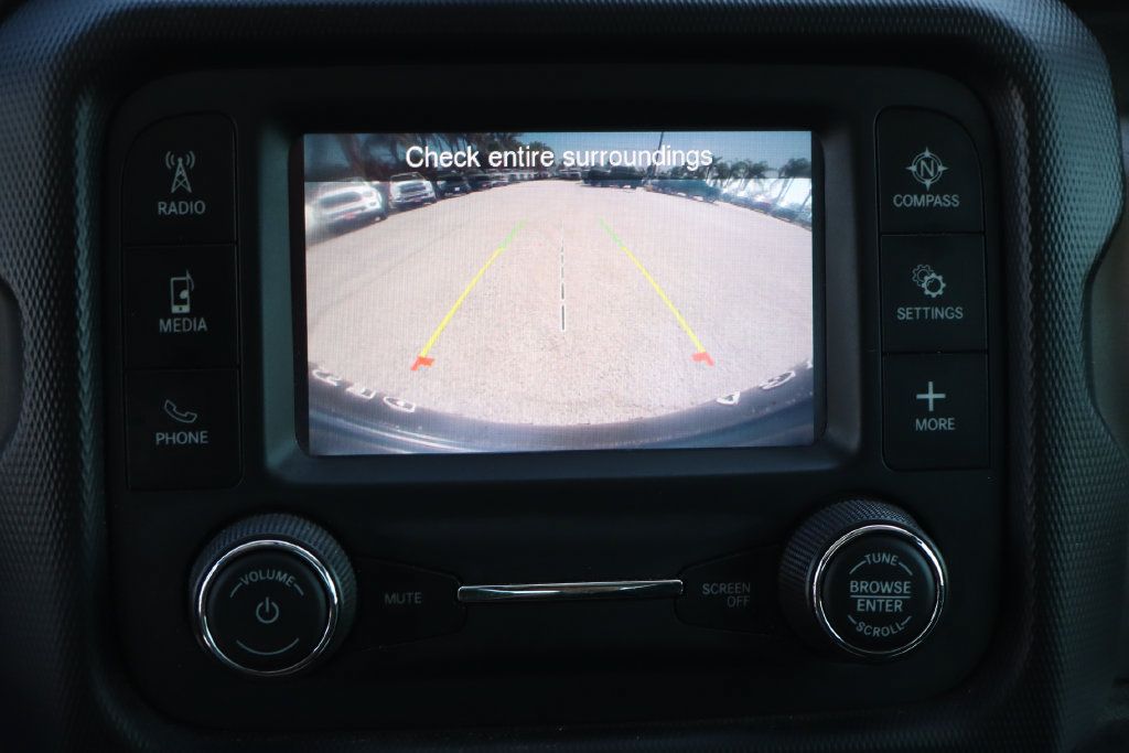 Used 2021 Jeep Wrangler Sport AWD/4WD image 31