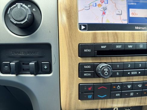 Used 2011 Ford F150 Lariat AWD/4WD image 28