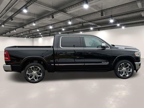 Used 2024 RAM 1500 Limited AWD/4WD image 17