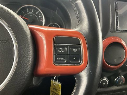 Used 2015 Jeep Wrangler Unlimited Sahara w/ Connectivity Group image 12