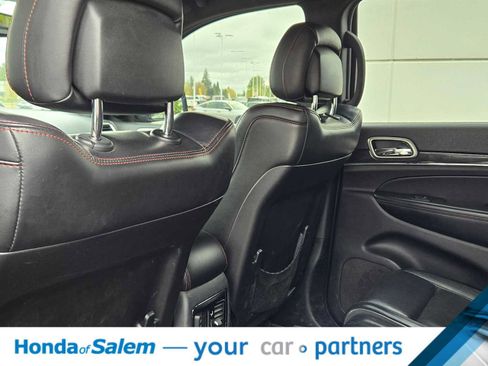 Used 2018 Jeep Grand Cherokee Trailhawk w/ Trailhawk Luxury Group image 14