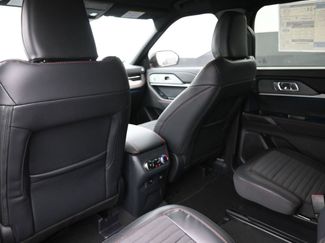 New 2026 Ford Explorer ST-Line w/ ST-Line Street Pack video 2