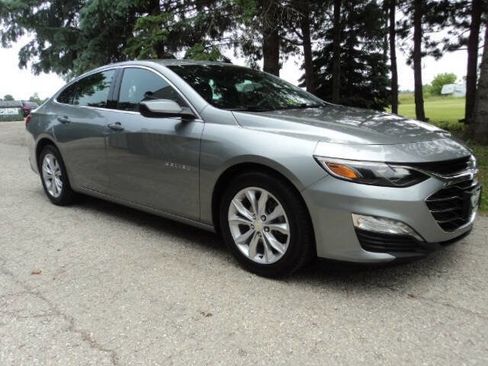 Used 2023 Chevrolet Malibu LT image 4