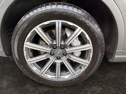 Used 2017 Audi Q7 3.0T Premium Plus AWD/4WD image 29