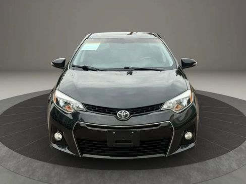 Used 2015 Toyota Corolla S image 2