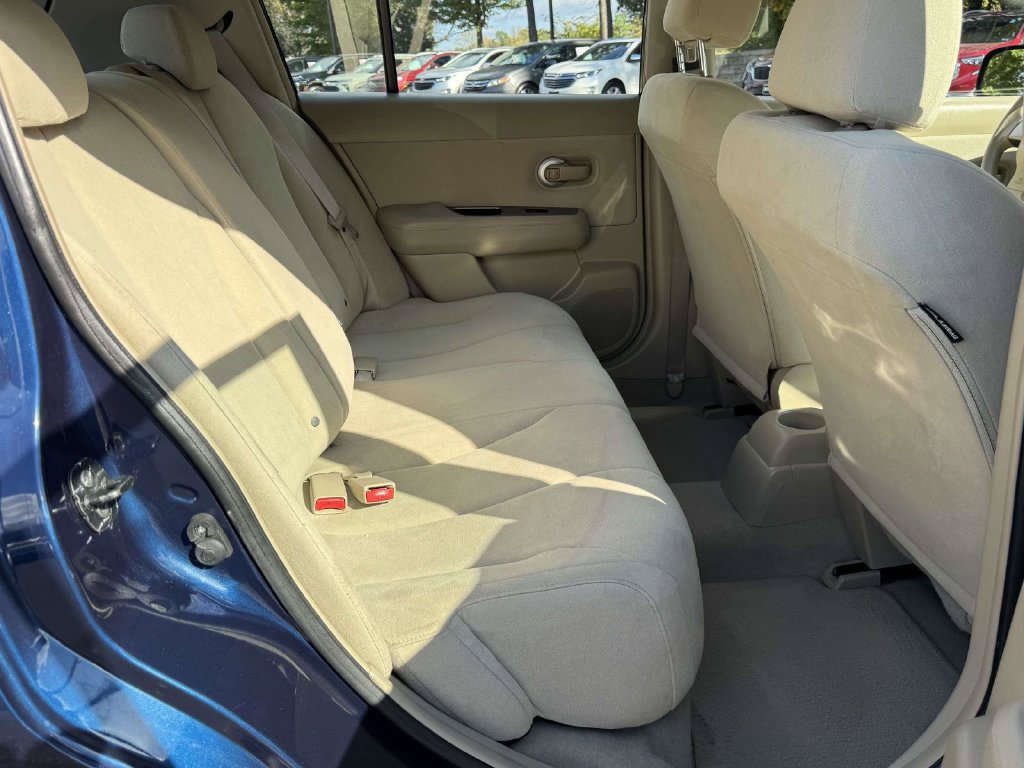 Used 2009 Nissan Versa 1.8 S w/ PWR Pkg FWD image 13