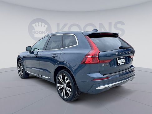 Used 2023 Volvo XC60 B5 Plus w/ Climate Package image 4