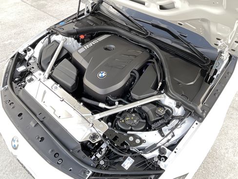 New 2027 BMW 430i Convertible w/ Premium Package RWD image 34