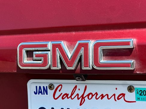 Used 2018 GMC Yukon XL SLE w/ SLE Value Package AWD/4WD image 52
