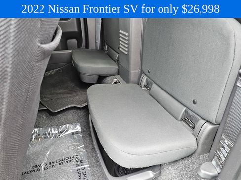 Used 2022 Nissan Frontier SV w/ Technology Package RWD image 16