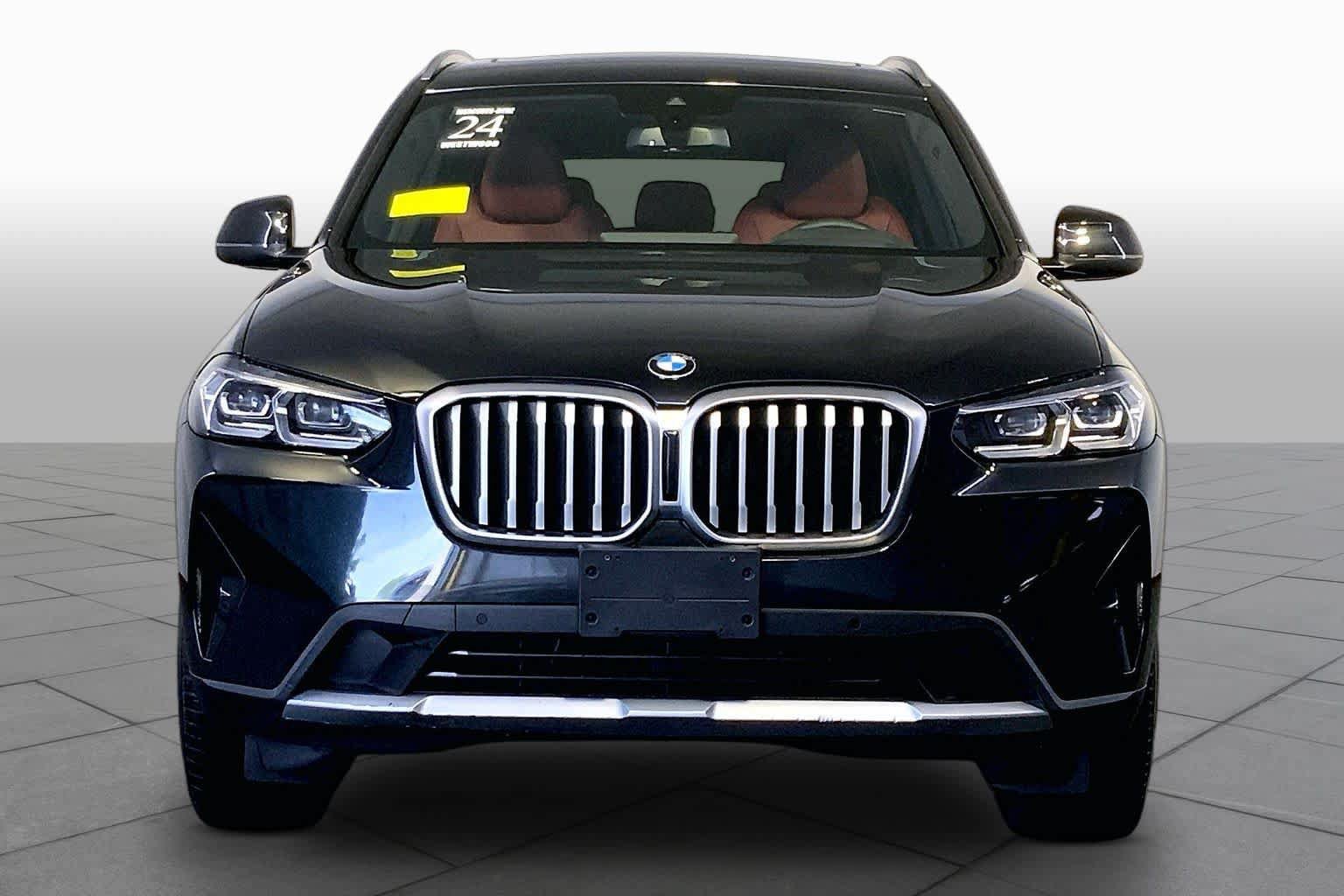 Used 2024 BMW X3 xDrive30i w/ Premium Package AWD/4WD image 4