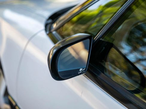 Used 1990 Buick Reatta Convertible image 16