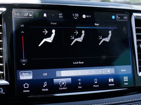 Used 2022 Chrysler Pacifica Limited w/ S Appearance Package FWD image 29