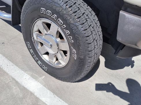 Used 2006 HUMMER H3 AWD/4WD image 6