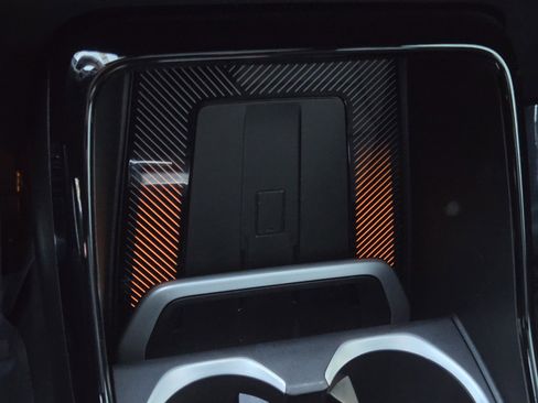 Used 2025 BMW X1 xDrive28i image 19