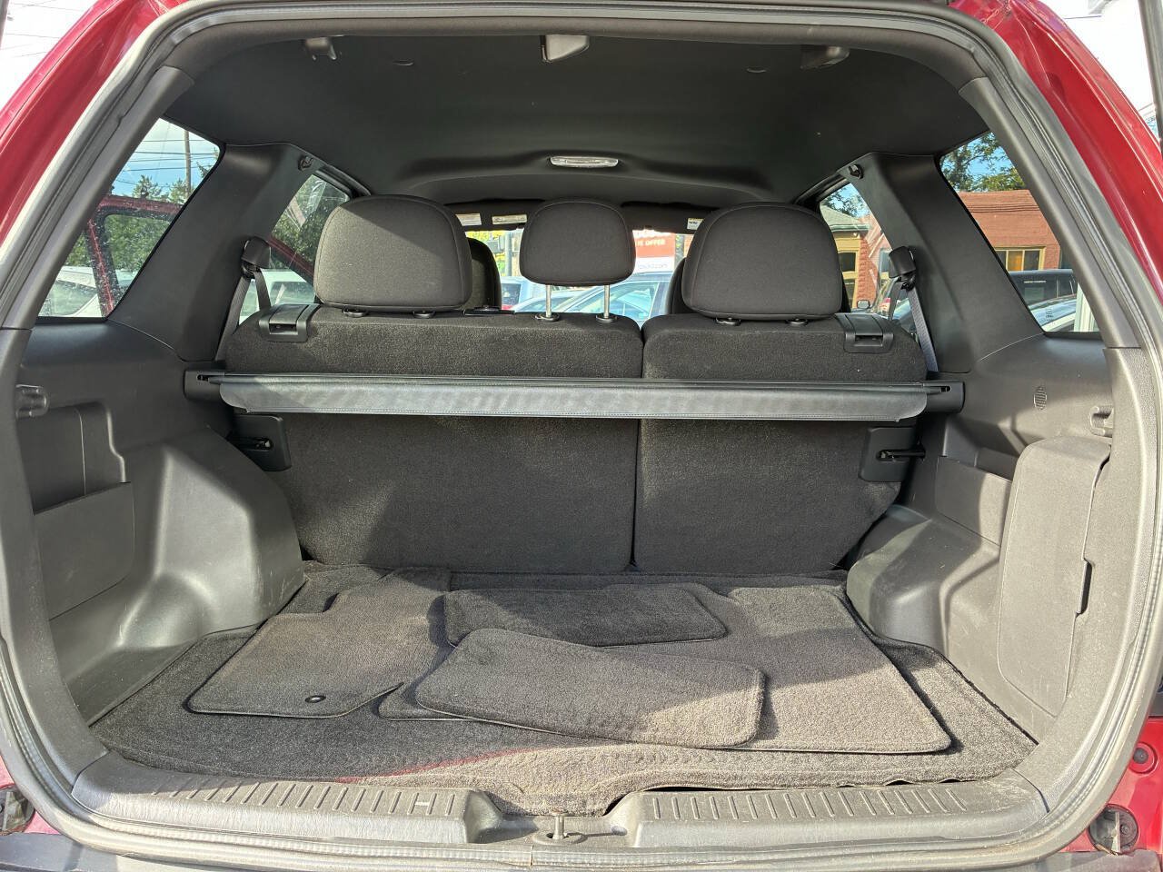 Used 2010 Ford Escape XLT FWD image 25
