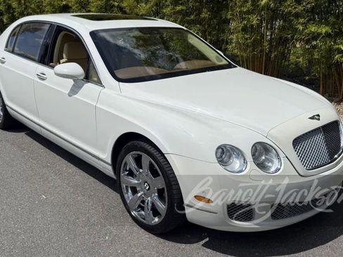 Used 2008 Bentley Flying Spur Flying Spur image 3