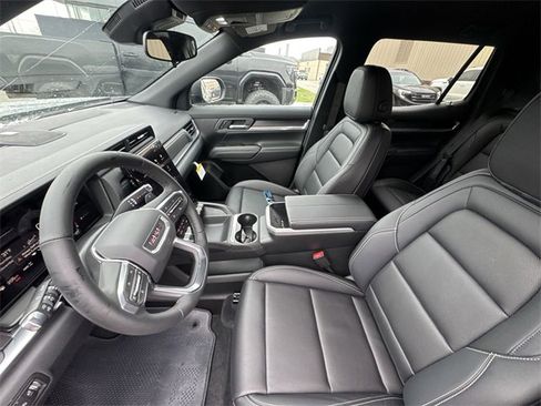 New 2026 GMC Terrain Elevation w/ Elevation Premium Package image 17