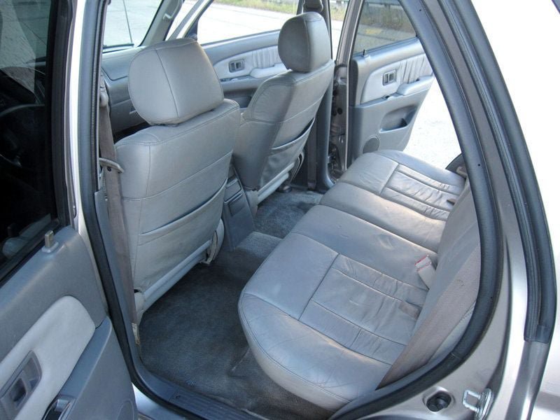 Used 2002 Toyota 4Runner SR5 RWD image 28