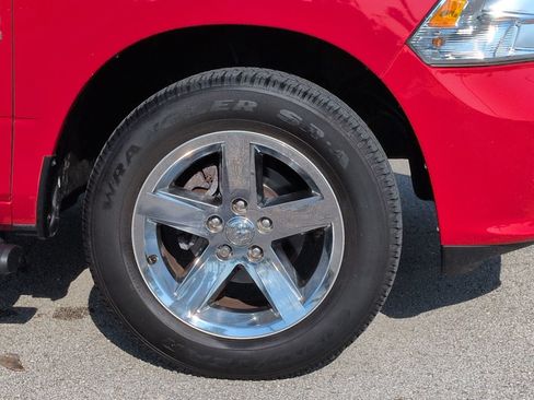 Certified 2022 RAM 1500 Express w/ Express Value Package AWD/4WD image 11