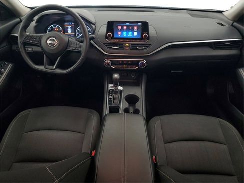 Used 2023 Nissan Altima 2.5 S image 15