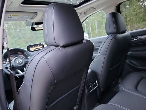 New 2025 MAZDA CX-5 AWD 2.5 S w/ Preferred Package image 16