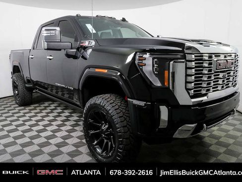 New 2026 GMC Sierra 2500 Denali w/ Denali Reserve Package AWD/4WD image 1