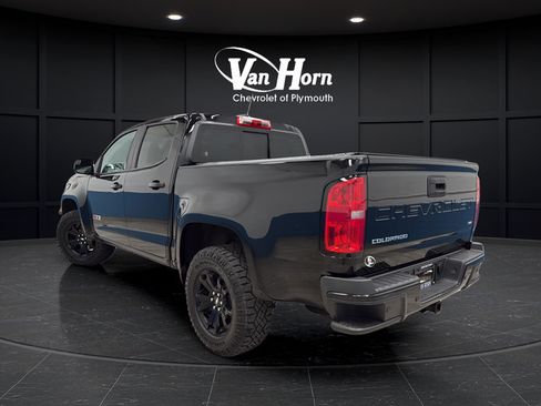 Used 2022 Chevrolet Colorado Z71 w/ Z71 Midnight Edition AWD/4WD image 5