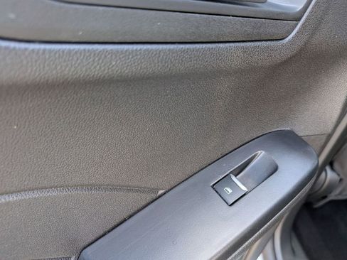 Used 2025 Ford Escape Active AWD/4WD image 26