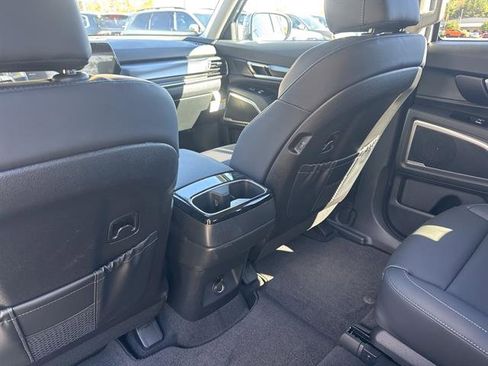 New 2025 Kia Telluride S image 15