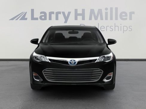 Used 2015 Toyota Avalon Limited image 4