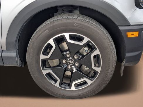 Used 2023 Ford Bronco Sport Outer Banks w/ Tech Package image 21