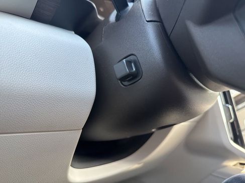 New 2026 GMC Acadia Denali w/ Super Cruise Package image 35