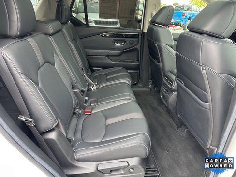 Used 2025 Honda Pilot Touring image 52