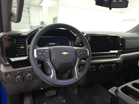 New 2026 Chevrolet Silverado 1500 LT w/ LPO, Dark Essentials Package image 11