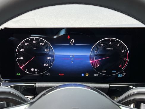 Certified 2026 Mercedes-Benz GLA 250 4MATIC image 15