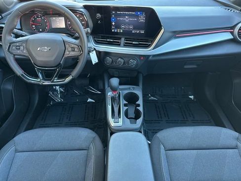 New 2026 Chevrolet Trax RS w/ Sunroof Package FWD image 20