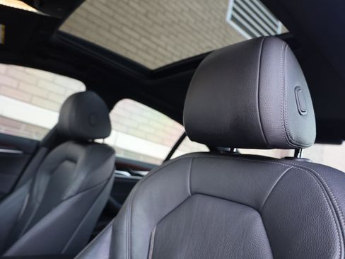 Used 2019 BMW 540i RWD image 19
