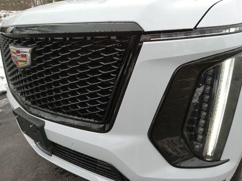 New 2026 Cadillac Escalade ESV Sport w/ Touring Package image 7